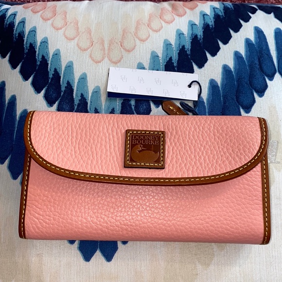 Dooney & Bourke Handbags - NWT Dooney and Bourke Wallet